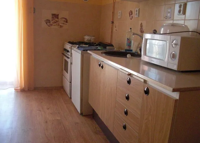 Marika 招待所 海布