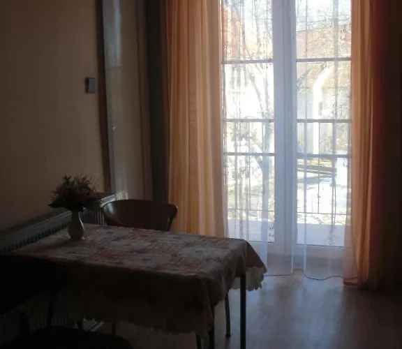 招待所 Marika 海布