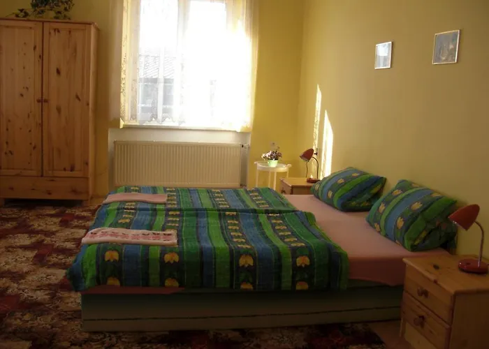 Marika 招待所 海布